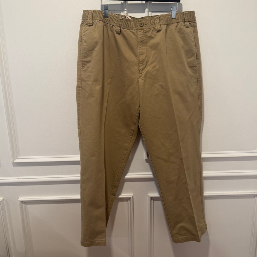 Eddie Bauer Relaxed Fit Khaki Pants Tan Size XLT‎